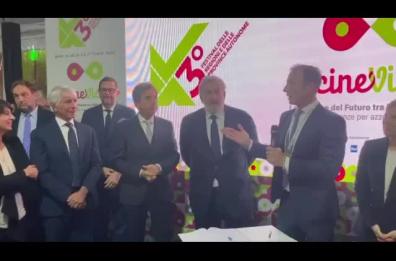 Festival delle Regioni a Bari, delegazione visita il Villaggio delle Regioni