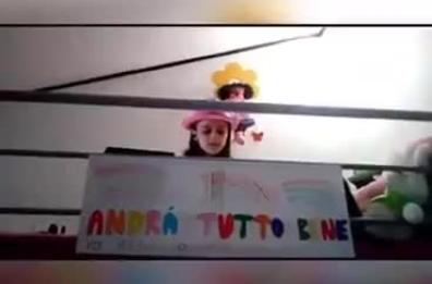 Laurenzana, bimbi cantano «Vivere» di Vasco e lui lo posta su Facebook