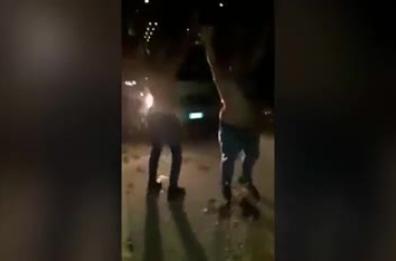 Tifosi del Bari in festa a torso nudo
dopo il successo contro il Perugia