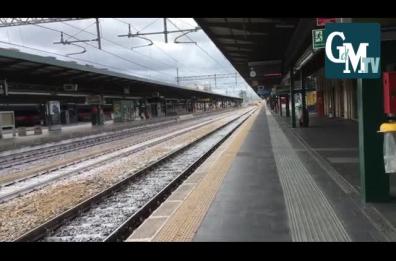 Bari, paura Coronavirus: stazione deserta