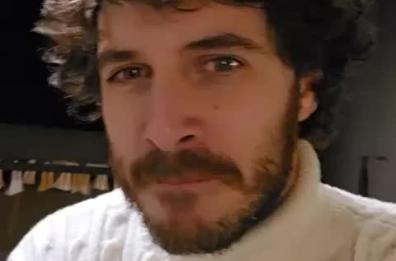 Il saluto in «cerignolano» di Pierpaolo Spollon in scena al Roma Teatro di Cerignola 