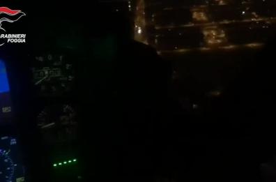 Foggia, blitz nei container di via San Severo: trovate armi, munizioni, droga e banconote false