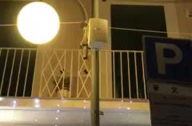 Vieste, audio a luci rosse al posto dei canti natalizi: segnalati 4 minorenni