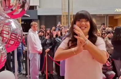L' Estetista Cinica sbarca a Bari e inaugura in via Sparano lo store del suo beauty brand VIDEO