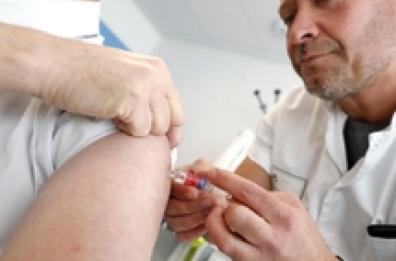 Covid, in Puglia vaccinate da inizio campagna 100mila persone