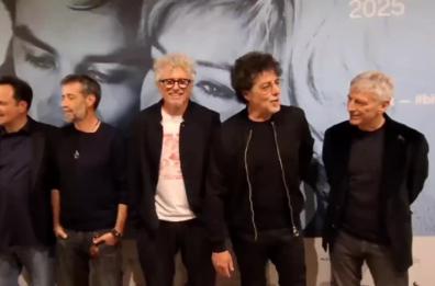 Il trio Fabi, Silvestri e Gazzè è arrivato al Bif&st: «L'amore che ci circonda è toccante»