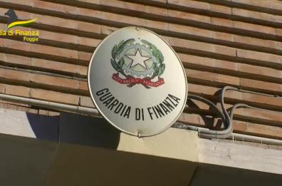 Cerignola, scoperto distributore gasolio completamente abusivo nascosto in un capannone