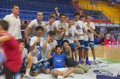 L'Angiulli Bari concede il bis: campione regionale under 14