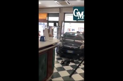 Auto bar buona