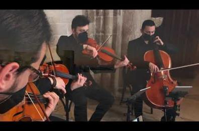 «Ave Maria», gli archi dei Time2Quartet in un omaggio ad Astor Piazzolla girato a Trani