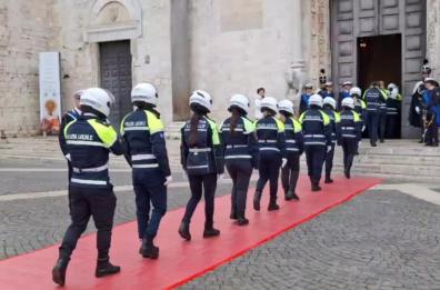 Bari, la festa di San Sebastiano, patrono della polizia locale: «Una vocazione a servizio della Costituzione»