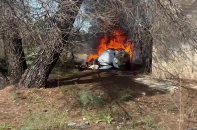 Binetto, incastrati dalle telecamere mentre bruciano rifiuti: due arresti VIDEO