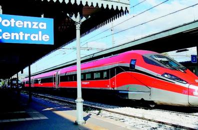 Treni, in Basilicata tagli a biglietti e biglietterie