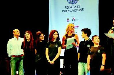  Newspapergame
 è l'anno dei record