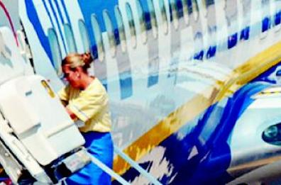 Migliaia di voli cancellati 
la Borsa punisce Ryanair