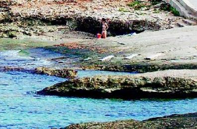 «La costa divorata dal cemento» 
Allarme nel report di Legambiente