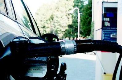 Parte la «carica dei mille» 
contro il gasolio sporco