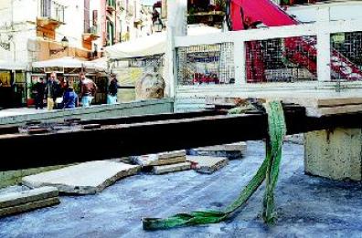 Bari, telecamere 
sulla colonna infame