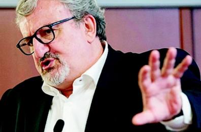 Regionali in Puglia, Emiliano: «Non chiedetemi un passo di lato. Decaro? Sbaglia se non si candida»