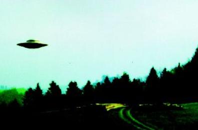 «Ho visto un Ufo» 
giallo nei cieli del Salento