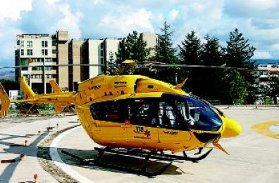  Sequestrate due eliambulanze 
il volo dei soccorsi era un pericolo