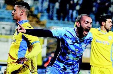 Lega Pro, Matera 
 batte un colpo 
 Martina ko