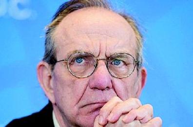Padoan, un mezzo sì «Irpef giù? Vedremo»