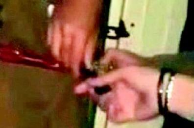 Sevizie al giovane disabile indagati altri quattro bulli