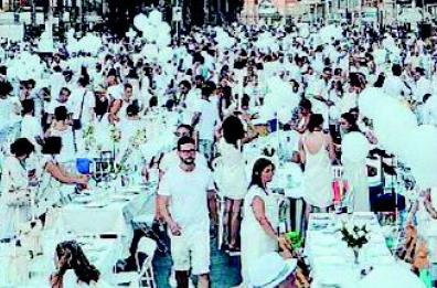 Dopo i giorni del lutto 
la cena bianca si farà