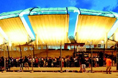 Ok giunta: stadio San Nicola 
di Bari gestito da privati
