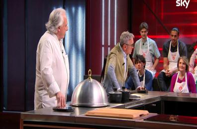 Masterchef Italia, in gara anche Settimino, da Santeramo: tutti pazzi per i suoi «sufflì»