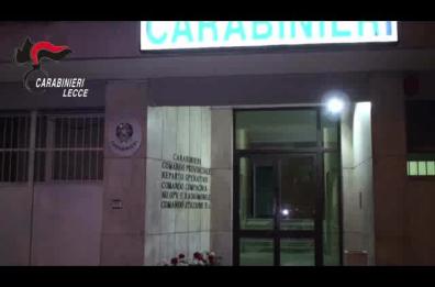 Mafia, armi, droga: operazione dei carabinieri nel Leccese, 37 arresti. Ben 26 attentati tra roghi ed esplosioni