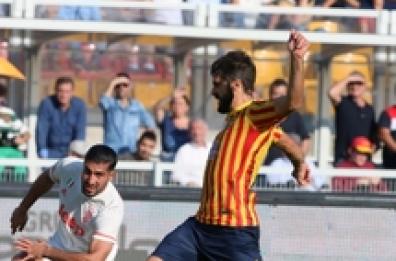 Lecce, persiste febbre, il difensore Rossettini in ospedale ma non è Covid 