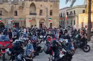 Tour su due ruote in giro fra i paesi del Salento per beneficienza: ecco «Alba in sella»
