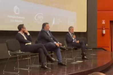 Bari, Laforgia attacca Decaro: «Non si può tenere all'Asi un manager che non paga le imposte»