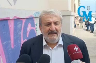Bari, l'invito al voto di Emiliano