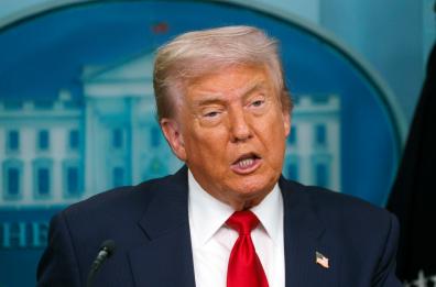 Trump, a Putin dirò di mettere fine alla guerra