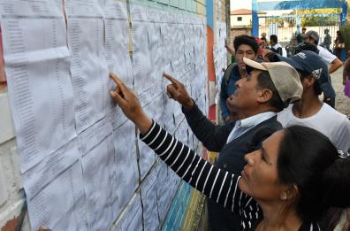Bolivia, exit poll: ballottaggio candidati destra Paz e Quiroga
