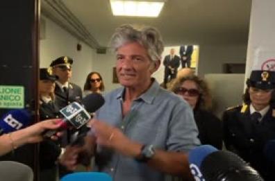 Baudo, Fiorello: "Dovrebbero sostituire cavallo Rai con una sua statua"