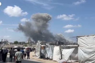 Gaza City, gli effetti dell'attacco israeliano nel quartiere di Zeitoun