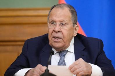 Lavrov, da Ue goffi tentativi di ostacolare Trump
