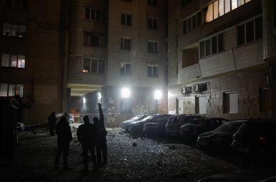 Esplosioni a Kiev, danneggiati edifici