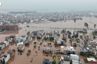 Inondazioni in Pakistan: a Lahore i danni maggiori causati dalle piogge monsoniche