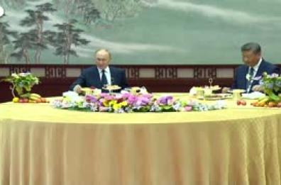 Pechino, Xi e Putin bevono il te' in un colloquio informale prima della parata militare cinese