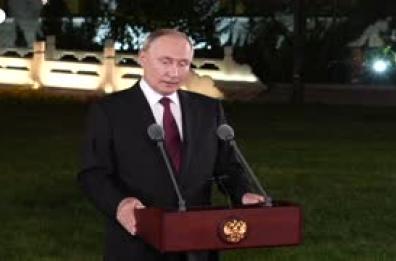 Ucraina, Putin: "spiragli per fine guerra, altrimenti combatteremo"