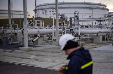 La Russia fornirà altro petrolio alla Cina