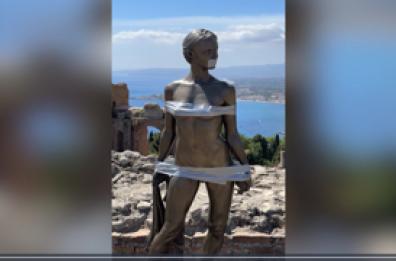 Taormina, Jago censura la sua David dopo il nuovo stop di Meta