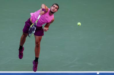 Us Open: Djokovic ko, Alcaraz vola in finale
