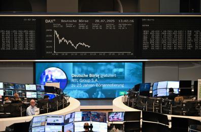 Borsa: Europa in rosso coi dati Usa, Francoforte -0,7%