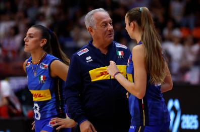 Mondiali: 3-2 al Brasile, le azzurre in finale